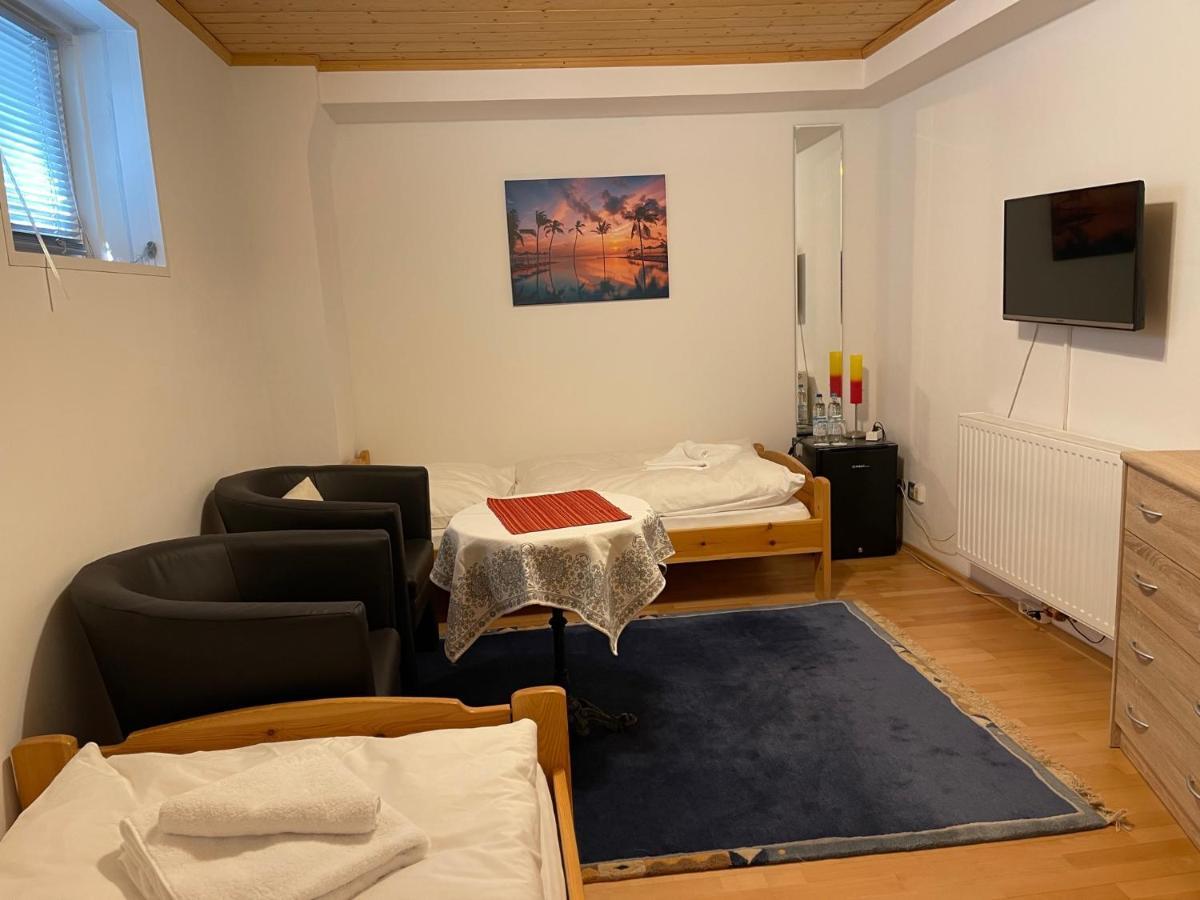 94 - Private Rooms Eichenau Екстер'єр фото